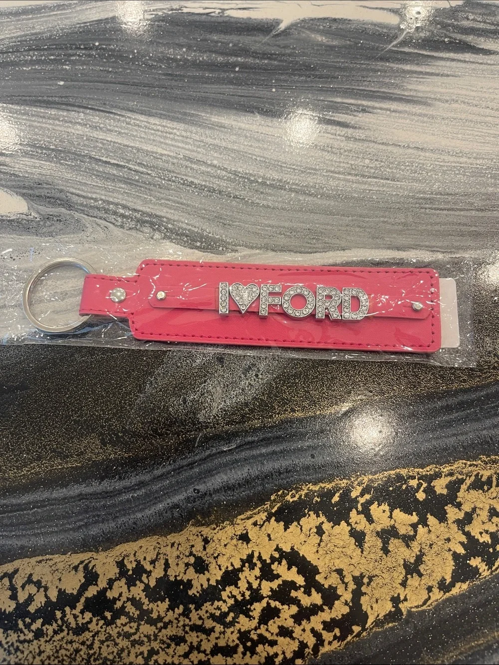 I ♥ Ford Pink Keychain - Stylish Women’s Accessory
